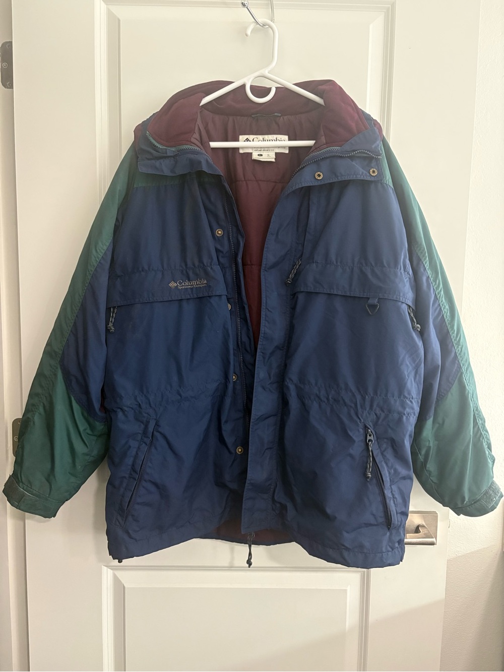 Vintage 90s Columbia Sportswear
Gizzmo Interchange 3-in-1
Colorblock Jacket
